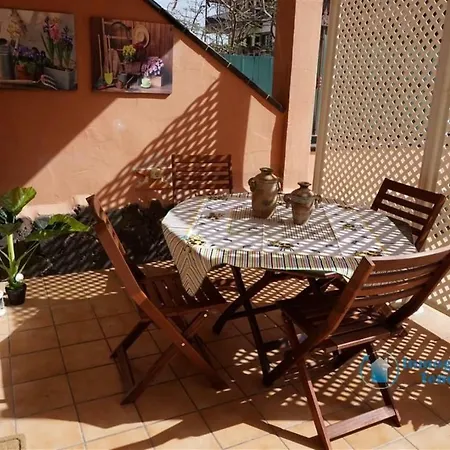 شقة La Hacienda Holiday